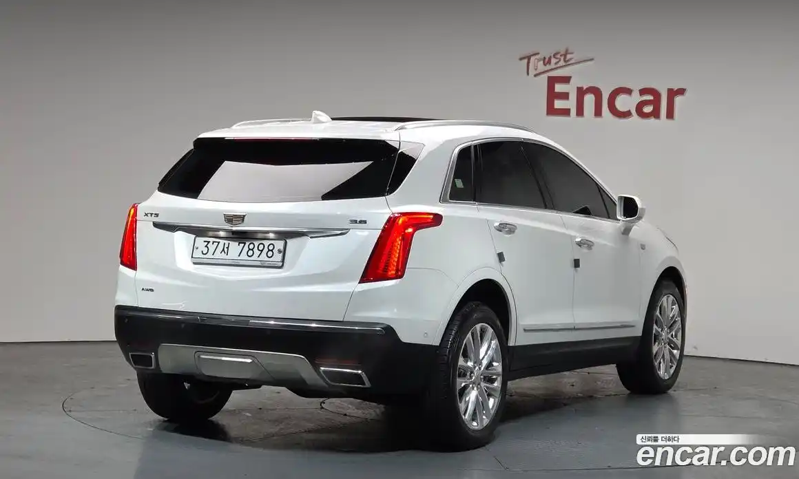 Cadillac XT5 2019 3.6 Автомат в Москве № 585593, фото 1