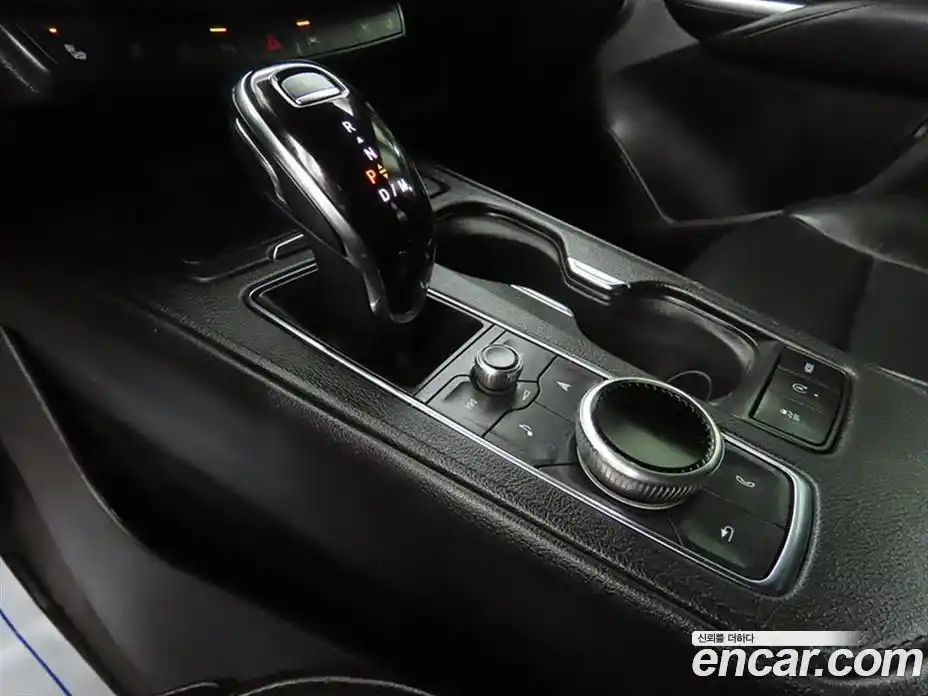 Cadillac XT4 2023 2.0 Автомат в Москве № 585705, фото 9