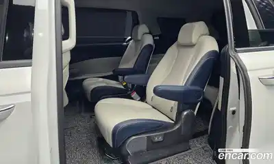 Kia Canival 2025 1.6 Автомат в Москве № 586030, миниатюра 12