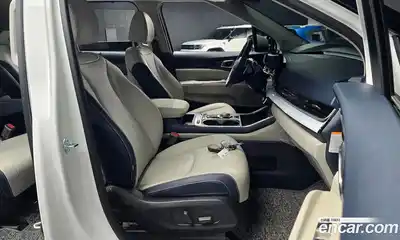 Kia Canival 2025 1.6 Автомат в Москве № 586030, миниатюра 10