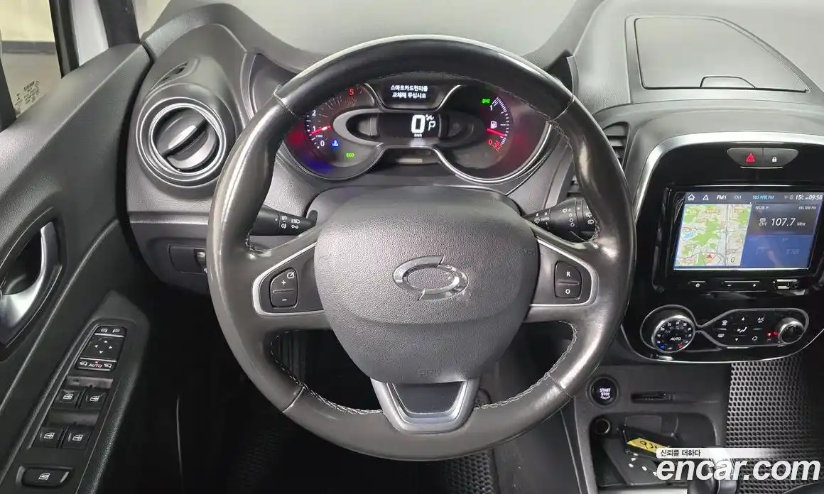 Renault QM3 2018 1.5 Автомат в Москве № 586693, фото 13