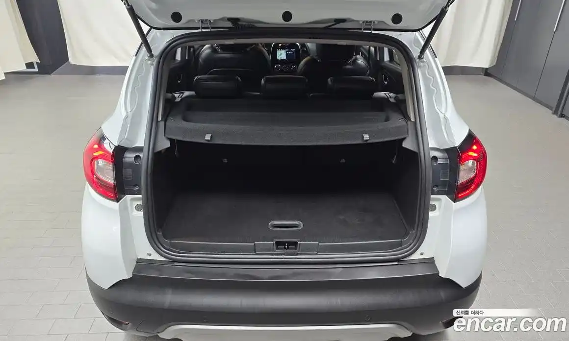 Renault QM3 2018 1.5 Автомат в Москве № 586693, фото 20