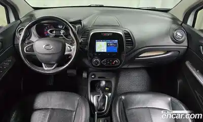 Renault QM3 2018 1.5 Автомат в Москве № 586693, миниатюра 7