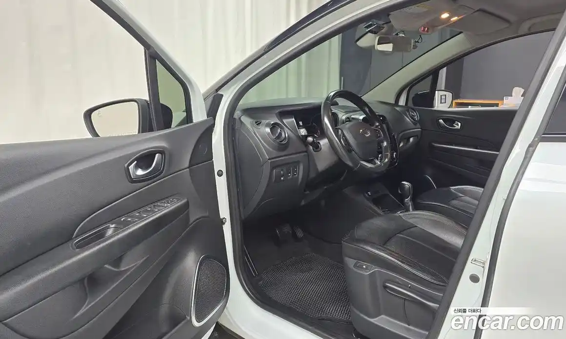 Renault QM3 2018 1.5 Автомат в Москве № 586693, фото 10