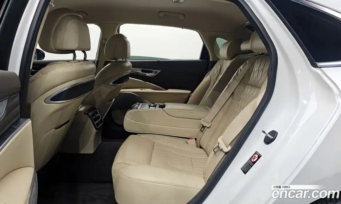 Kia K9 2022 3.8 Автомат в Москве № 587458, фото 12