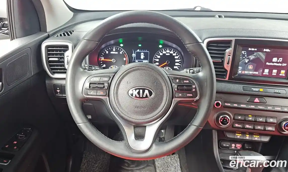 Kia Sportage 2016 2.0 Автомат в Москве № 587569, фото 13