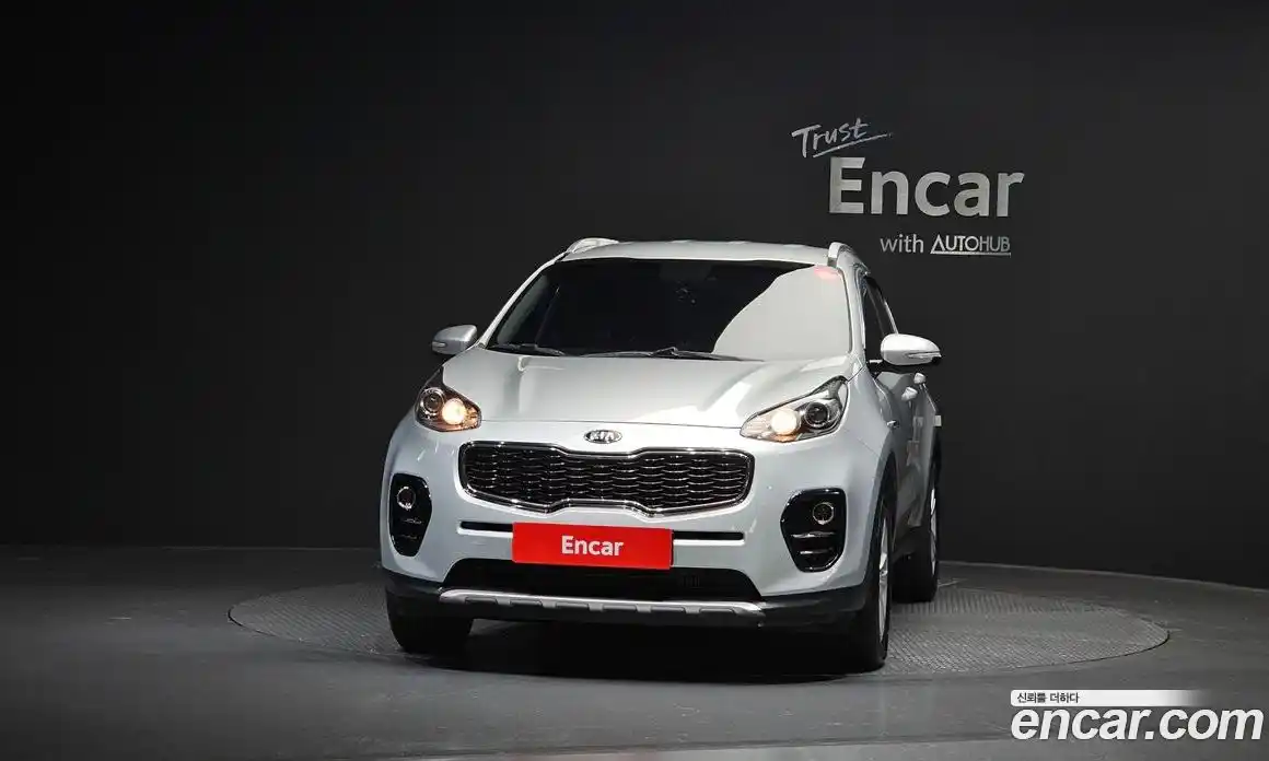 Kia Sportage 2016 2.0 Автомат в Москве № 587569, фото 3