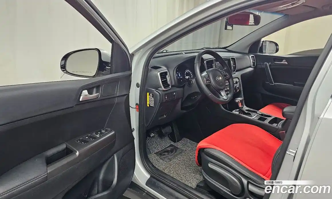 Kia Sportage 2016 2.0 Автомат в Москве № 587569, фото 10