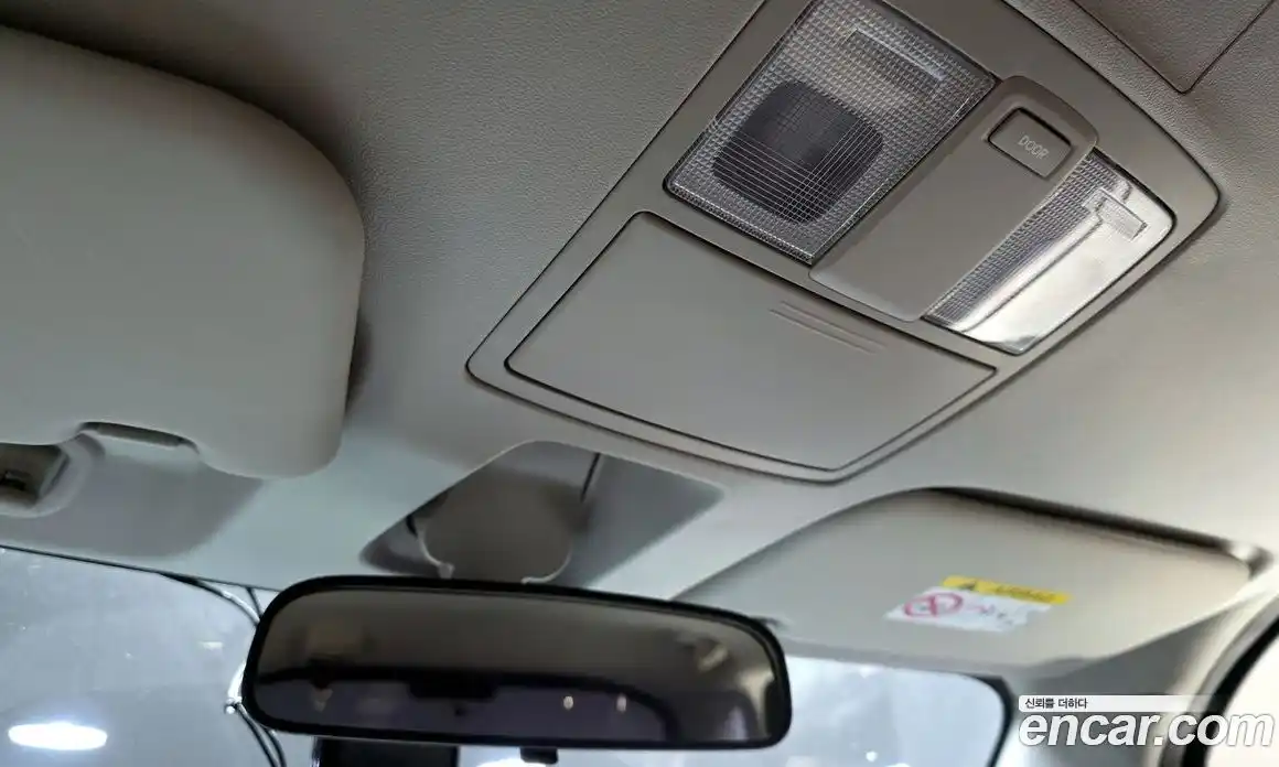 Kia Ray 2021 1.0 Автомат в Москве № 587579, фото 19