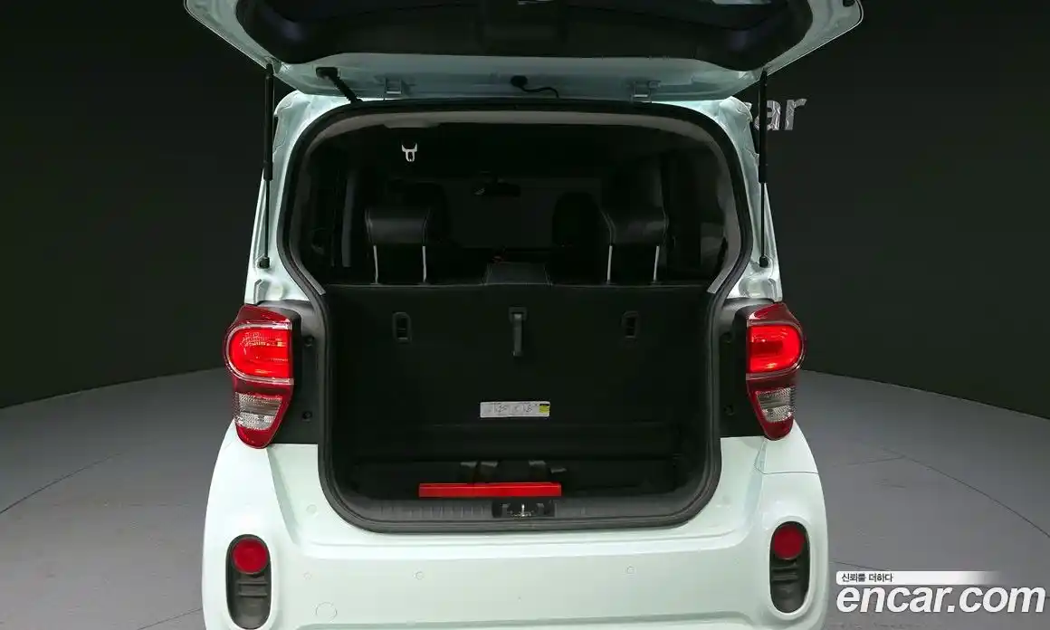 Kia Ray 2021 1.0 Автомат в Москве № 587579, фото 20