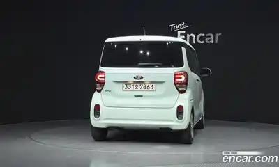 Kia Ray 2021 1.0 Автомат в Москве № 587579, миниатюра 4