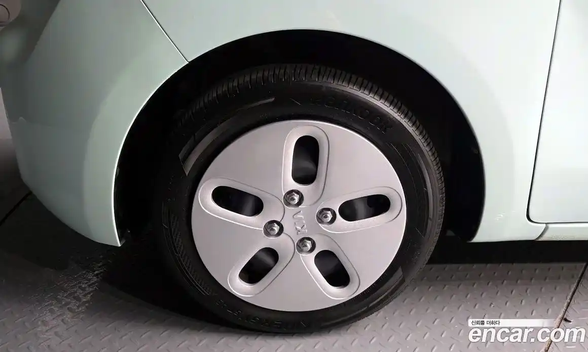 Kia Ray 2021 1.0 Автомат в Москве № 587579, фото 5