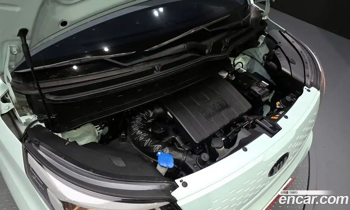 Kia Ray 2021 1.0 Автомат в Москве № 587579, фото 6