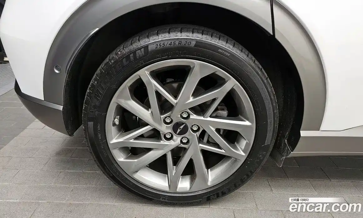 Genesis GV60 2022 0.1 Автомат в Москве № 588307, фото 5