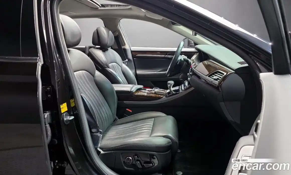 Genesis EQ900 2018 5.0 Автомат в Москве № 588565, фото 10