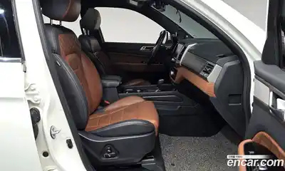 SsangYong Rexton 2018 2.2 Автомат в Москве № 589196, миниатюра 10