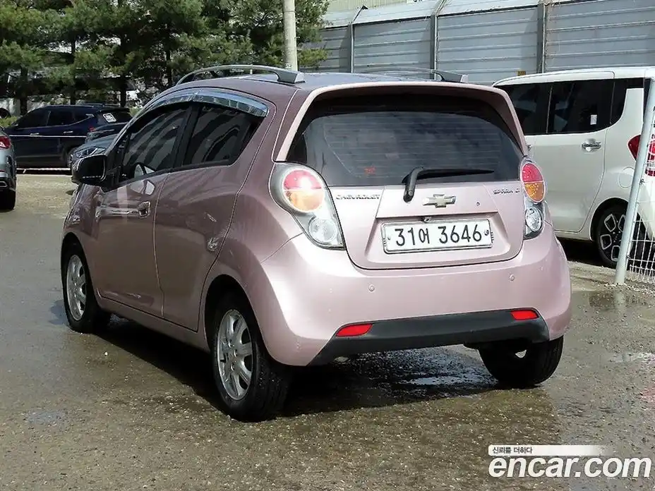 Chevrolet Matiz 2011 1.0 Автомат в Москве № 589253, фото 3