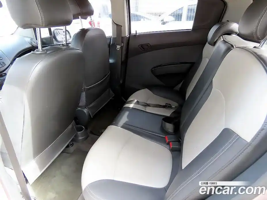 Chevrolet Matiz 2011 1.0 Автомат в Москве № 589253, фото 6