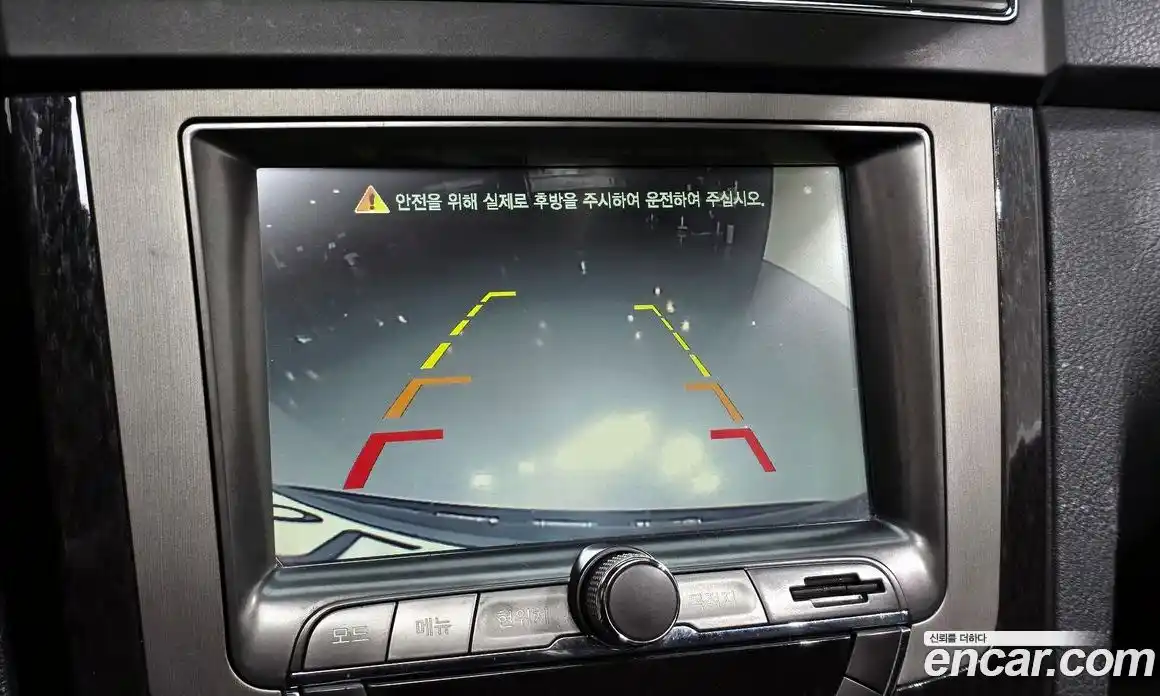 SsangYong Rexton 2015 2.0 Механическая в Москве № 589438, фото 15