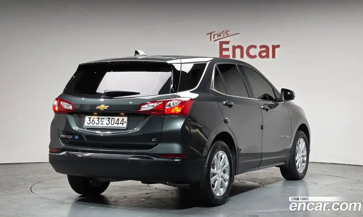 Chevrolet Equinox 2020 1.6 Автомат в Москве № 589619, фото 1