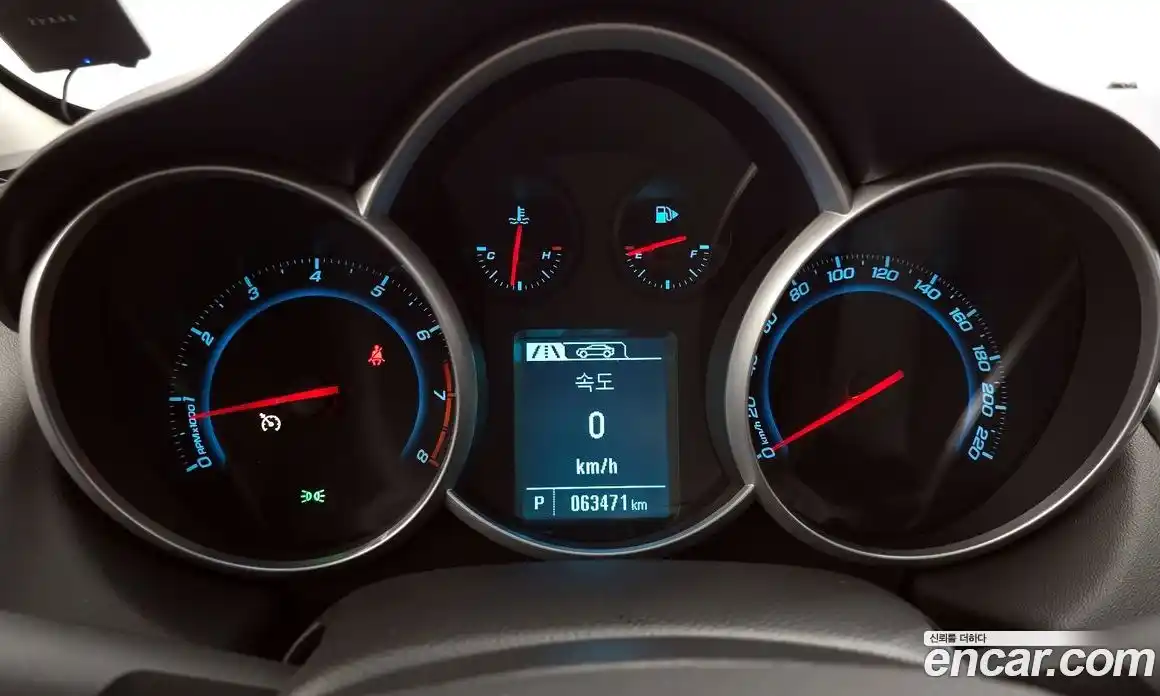 Chevrolet Cruze 2016 1.8 Автомат в Москве № 589844, фото 8