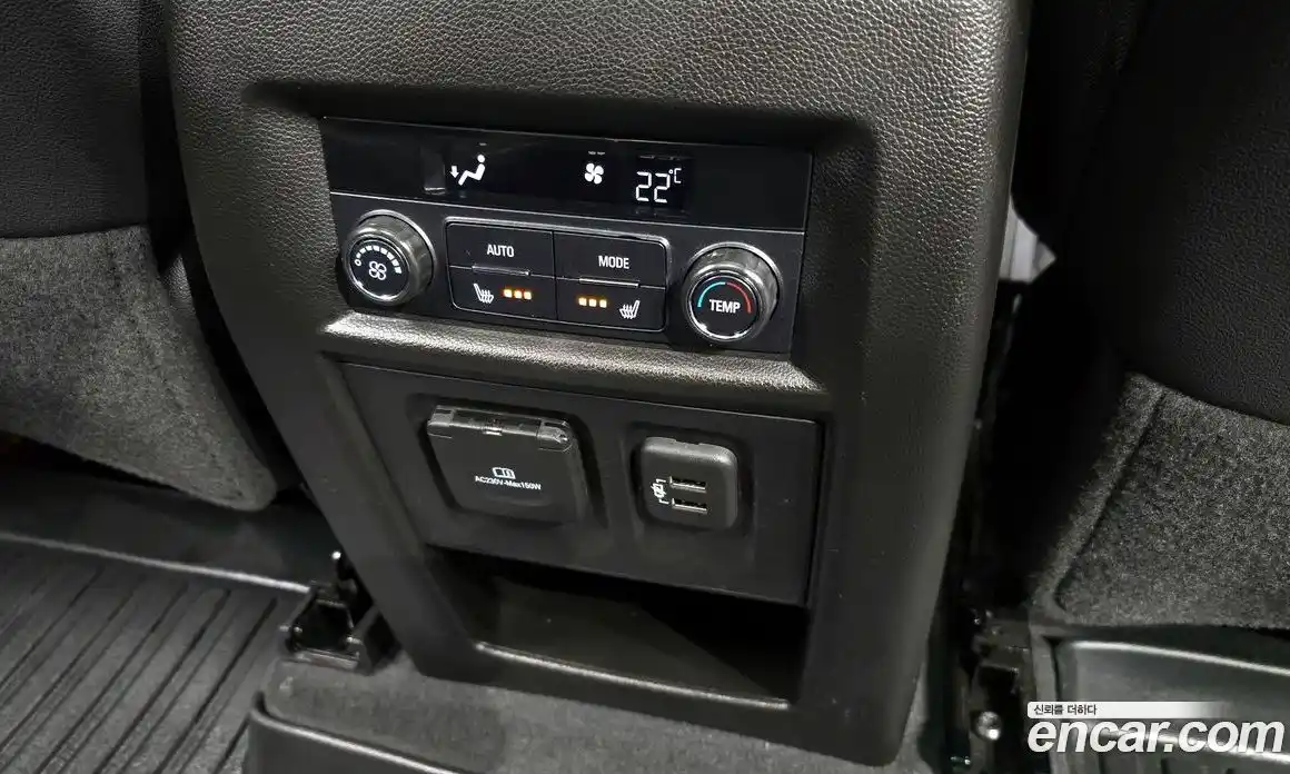 Chevrolet Traverse 2022 3.6 Автомат в Москве № 589873, фото 19