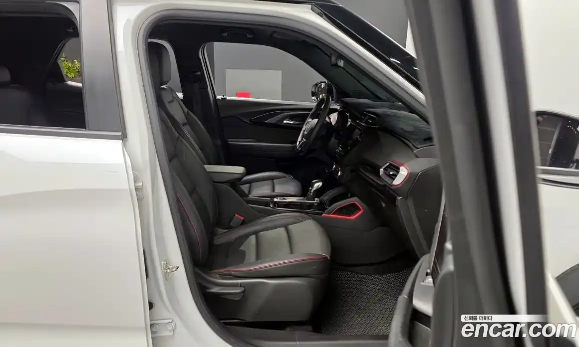 Chevrolet TrailBlazer 2023 1.3 Автомат в Москве № 589956, фото 11