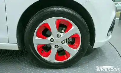 Chevrolet Spark 2017 1.0 Автомат в Москве № 589961, миниатюра 4