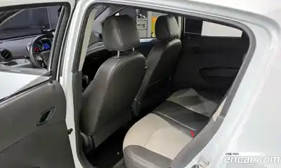 Chevrolet Spark 2014 1.0 Автомат в Москве № 589985, миниатюра 11