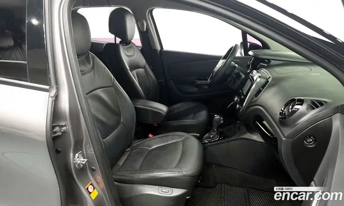 Renault QM3 2016 1.5 Автомат в Москве № 590037, фото 11