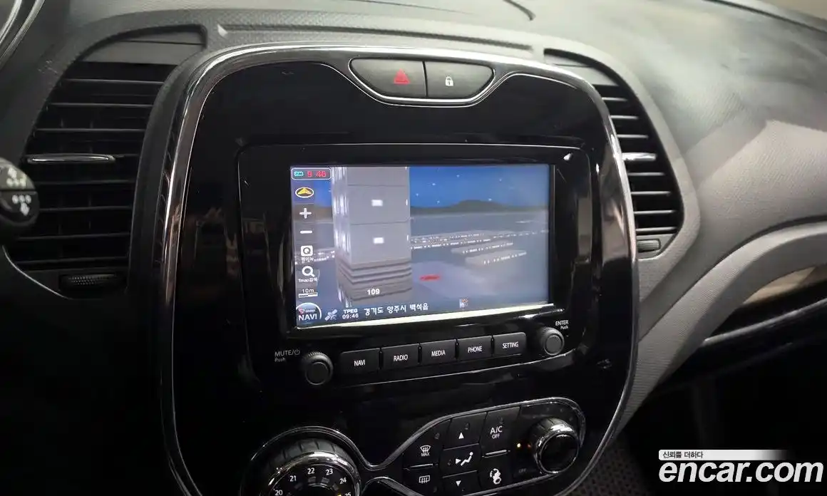 Renault QM3 2016 1.5 Автомат в Москве № 590037, фото 14