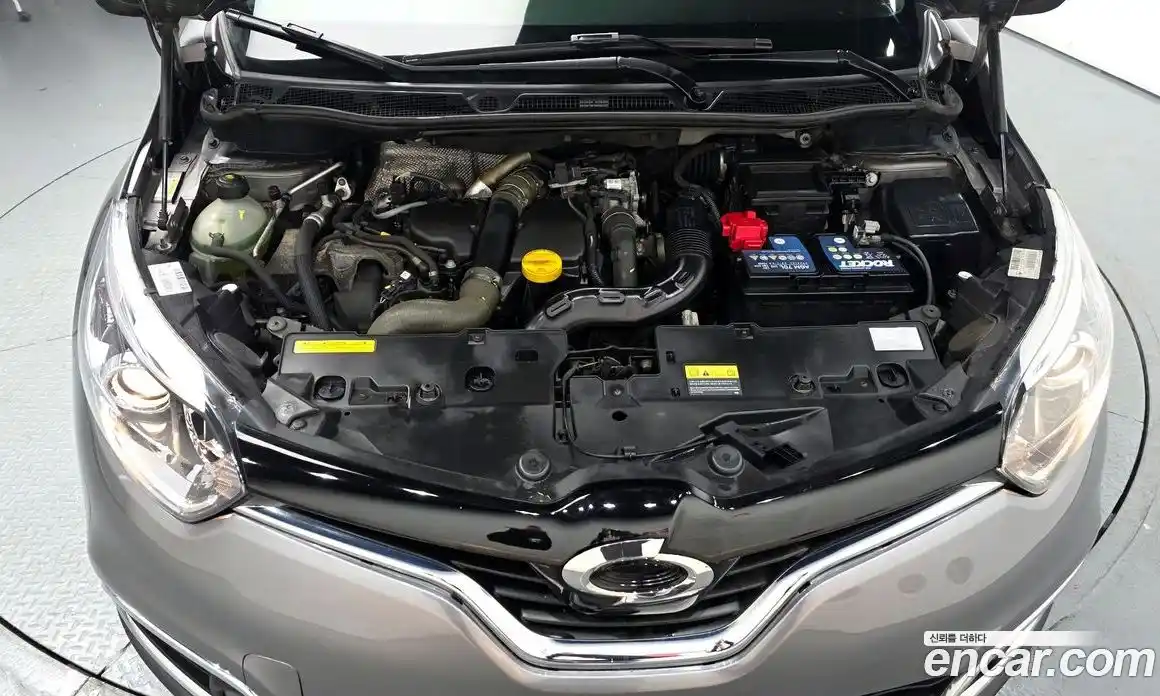 Renault QM3 2016 1.5 Автомат в Москве № 590037, фото 6