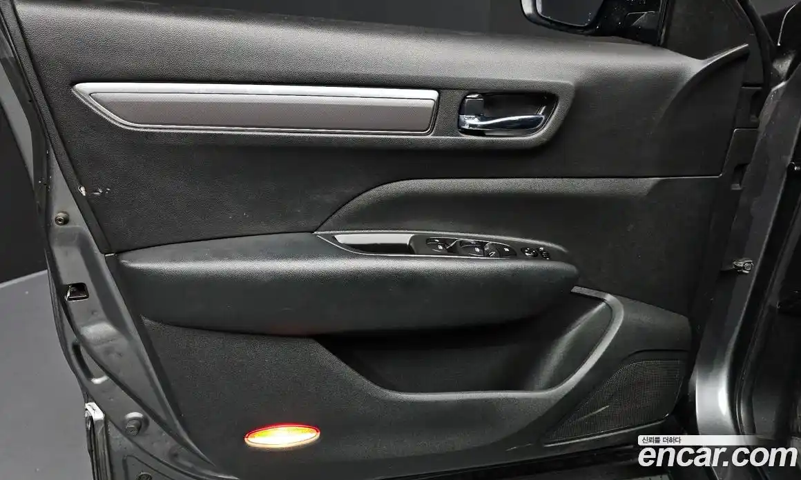 Renault QM6 2020 2.0 Автомат в Москве № 590161, фото 19