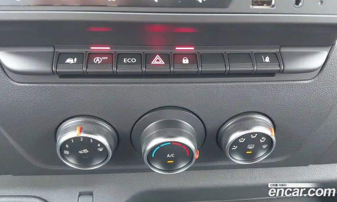 Renault Master 2024 2.3 Механическая в Москве № 590276, фото 17