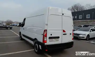 Renault Master 2024 2.3 Механическая в Москве № 590276, миниатюра 2