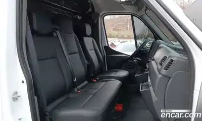 Renault Master 2024 2.3 Механическая в Москве № 590276, миниатюра 10