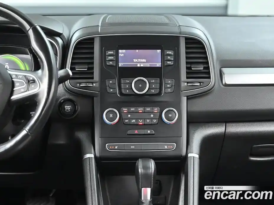 Renault QM6 2023 2.0 Автомат в Москве № 590316, фото 14