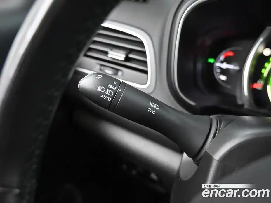 Renault QM6 2023 2.0 Автомат в Москве № 590316, фото 16