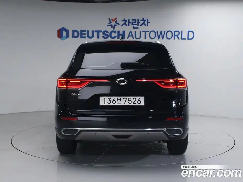 Renault QM6 2023 2.0 Автомат в Москве № 590316, фото 4