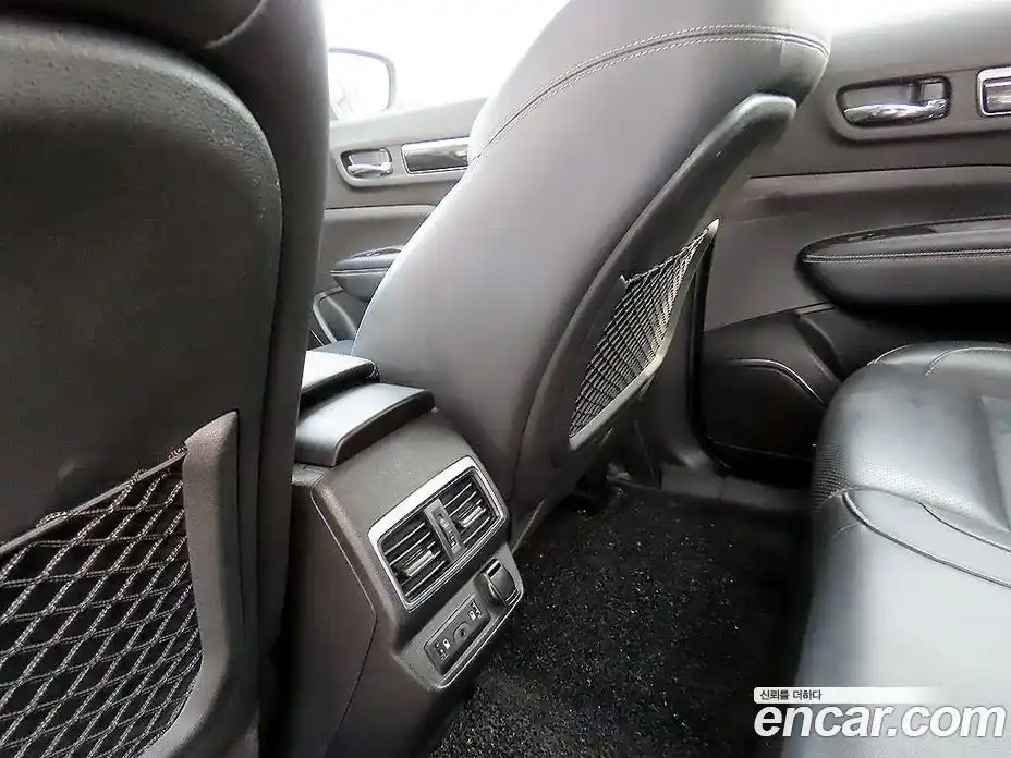 Renault QM6 2018 2.0 Автомат в Москве № 590550, фото 17