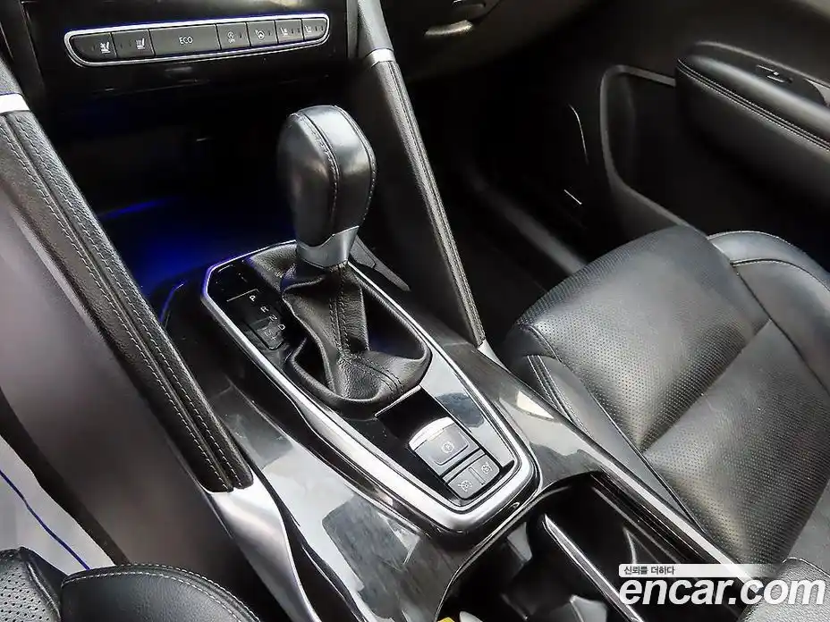 Renault QM6 2018 2.0 Автомат в Москве № 590550, фото 10