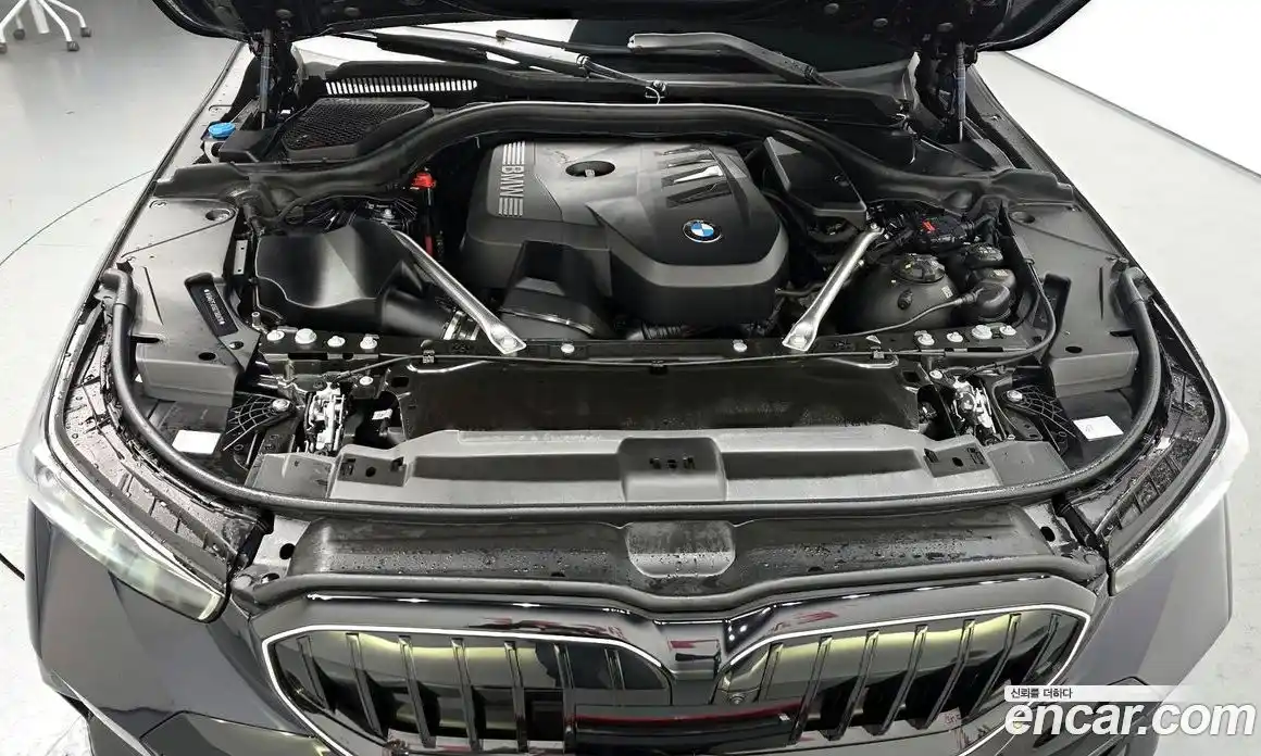 BMW 5-Series 2025 2.0 Автомат в Москве № 590640, фото 6