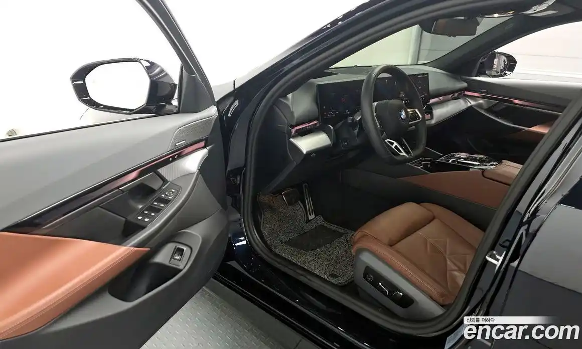 BMW 5-Series 2025 2.0 Автомат в Москве № 590640, фото 10