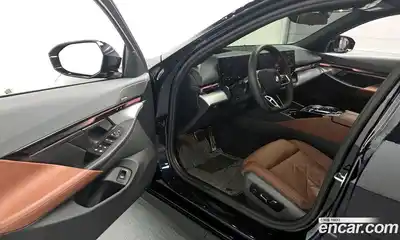 BMW 5-Series 2025 2.0 Автомат в Москве № 590640, миниатюра 10