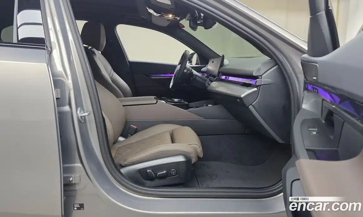 BMW 5-Series 2025 2.0 Автомат в Москве № 590714, фото 11