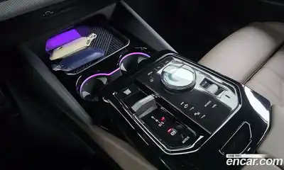 BMW 5-Series 2025 2.0 Автомат в Москве № 590714, миниатюра 9