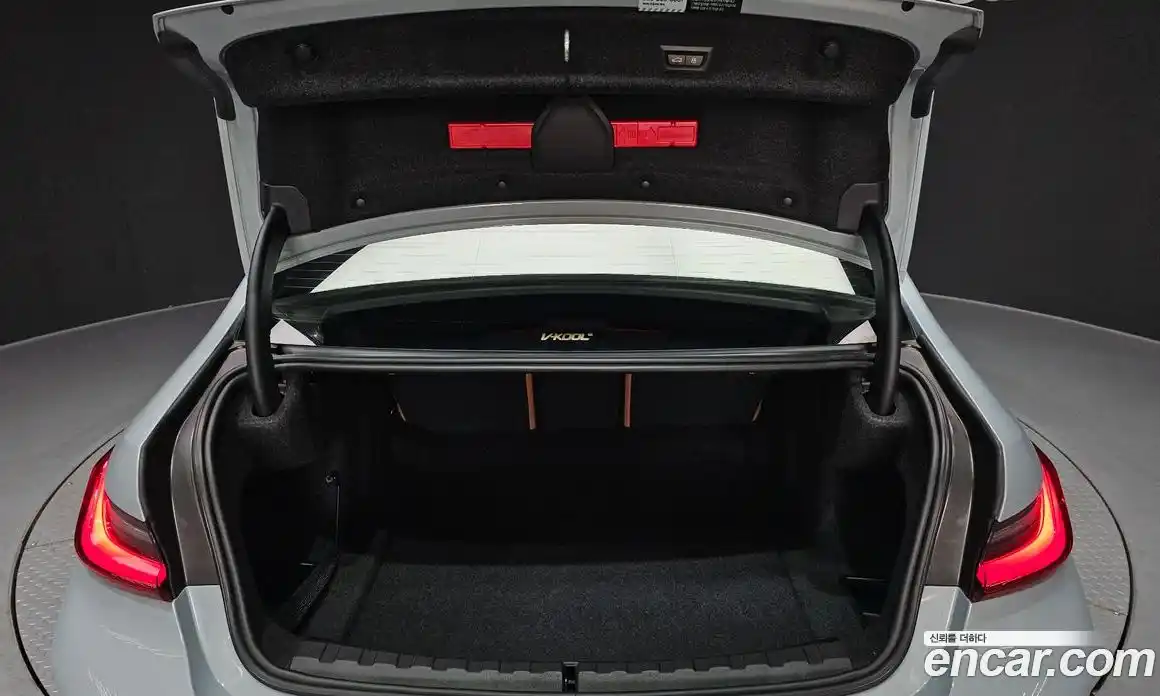 BMW 3-Series 2024 2.0 Автомат в Москве № 590950, фото 20