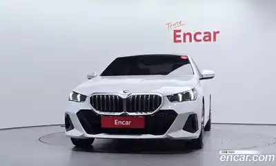 BMW 5-Series 2024 2.0 Автомат в Москве № 591213, миниатюра 3