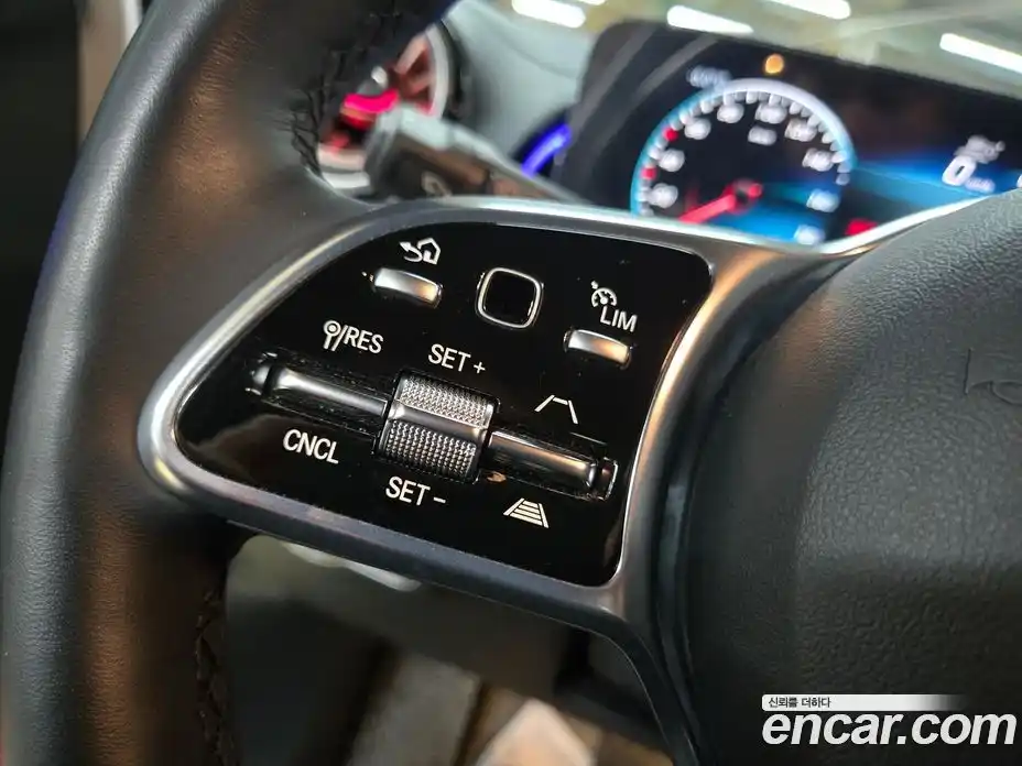 Mercedes-Benz EQB 2024 Автомат в Москве № 591807, фото 17