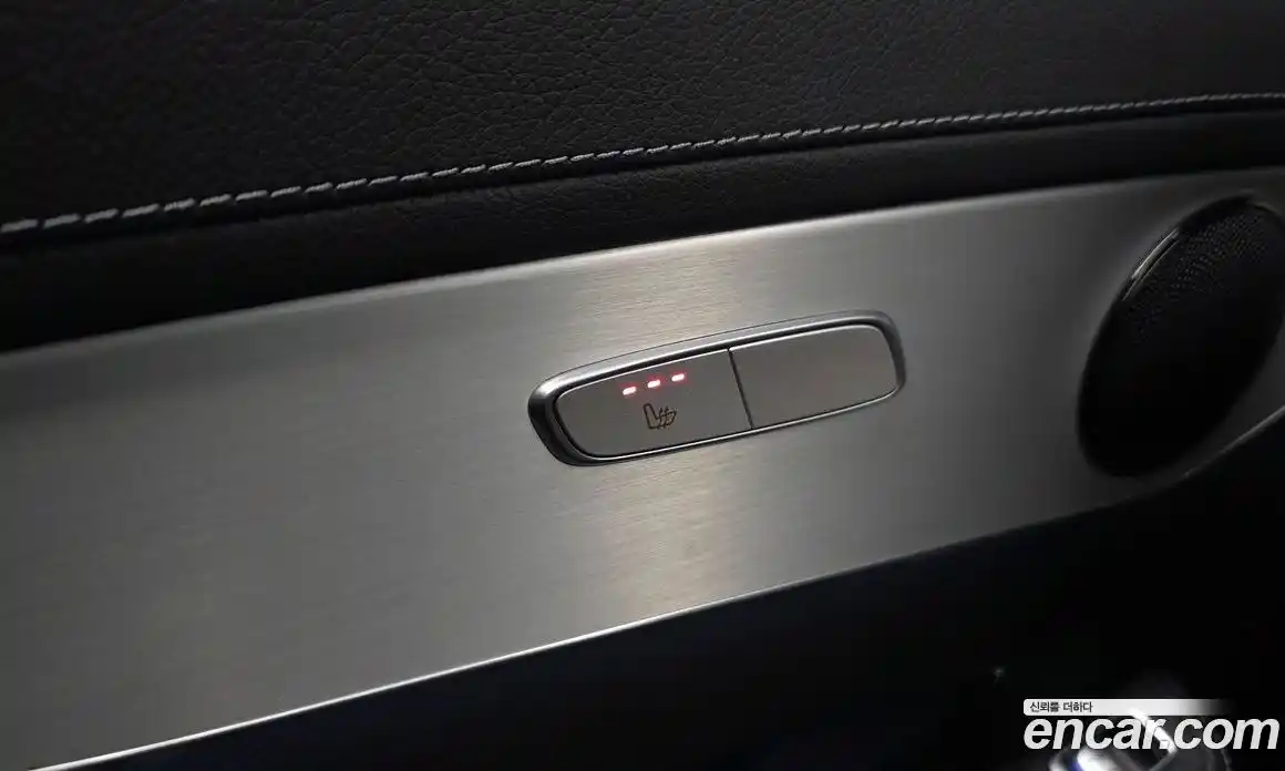 Mercedes-Benz GLC-Class 2022 1.9 Автомат в Москве № 592117, фото 18